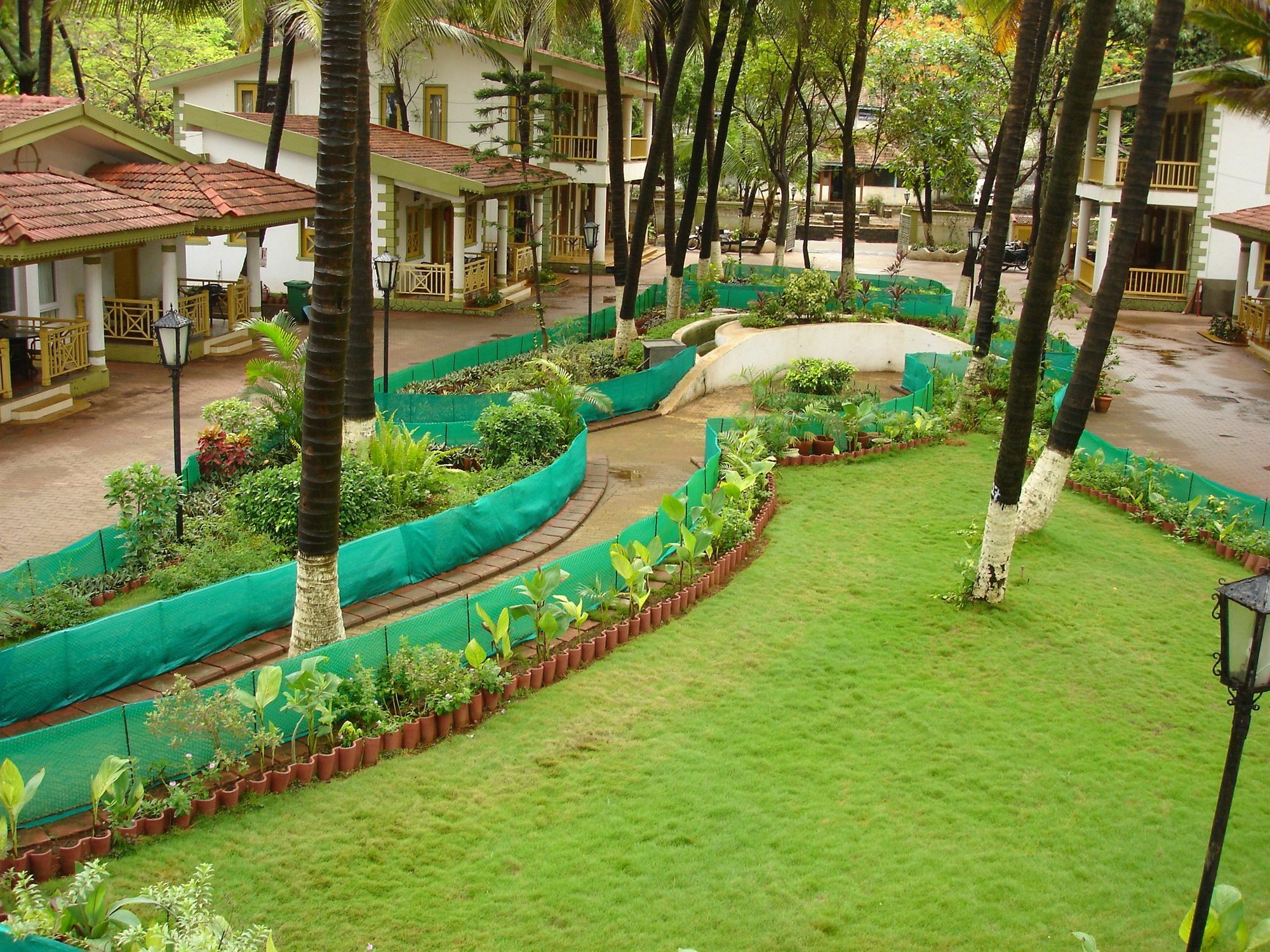 Golden Swan Beach Resort Murūd Exteriör bild